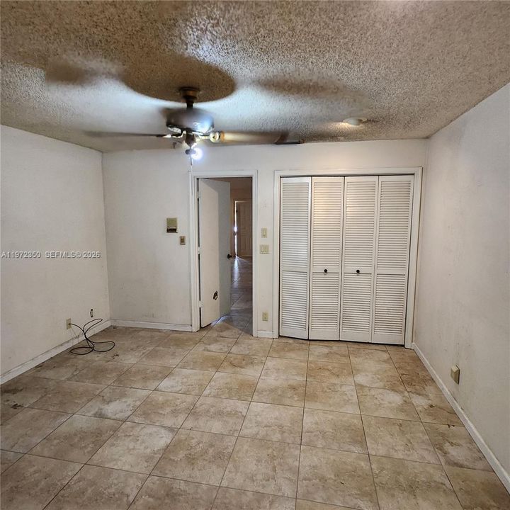 Recently Sold: $265,000 (2 beds, 2 baths, 1166 Square Feet)