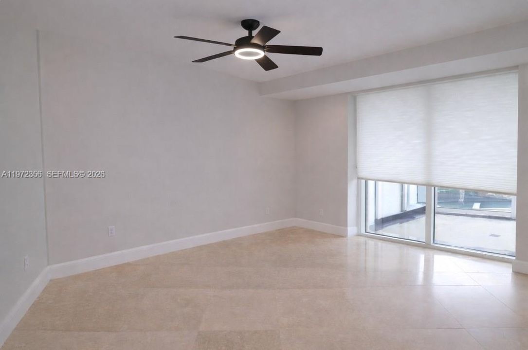 For Sale: $1,200,000 (3 beds, 3 baths, 1571 Square Feet)