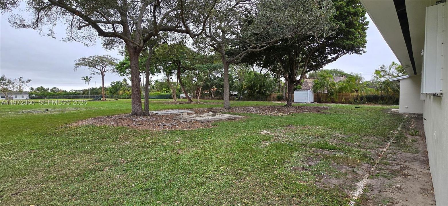 For Rent: $6,500 (4 beds, 2 baths, 2407 Square Feet)
