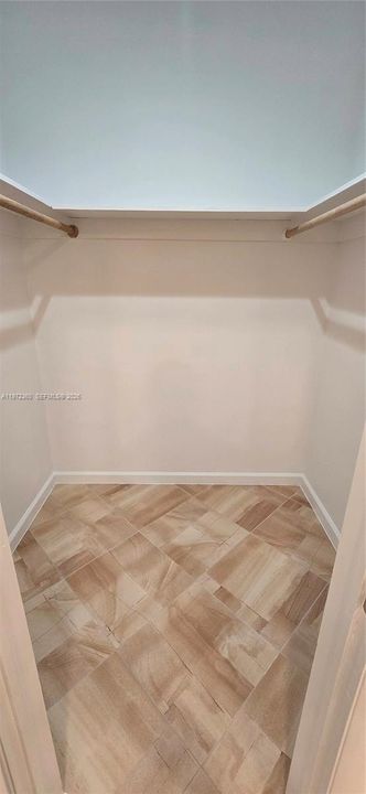 For Rent: $6,500 (4 beds, 2 baths, 2407 Square Feet)