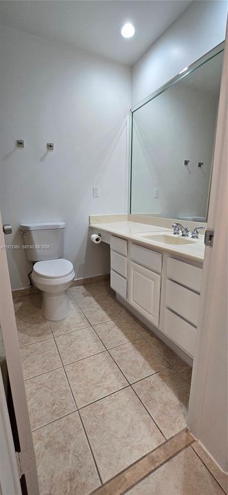 For Rent: $6,500 (4 beds, 2 baths, 2407 Square Feet)
