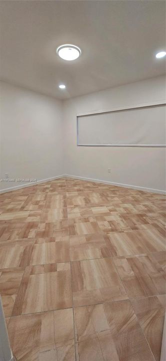 For Rent: $6,500 (4 beds, 2 baths, 2407 Square Feet)