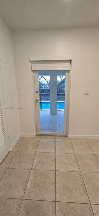 For Rent: $6,500 (4 beds, 2 baths, 2407 Square Feet)
