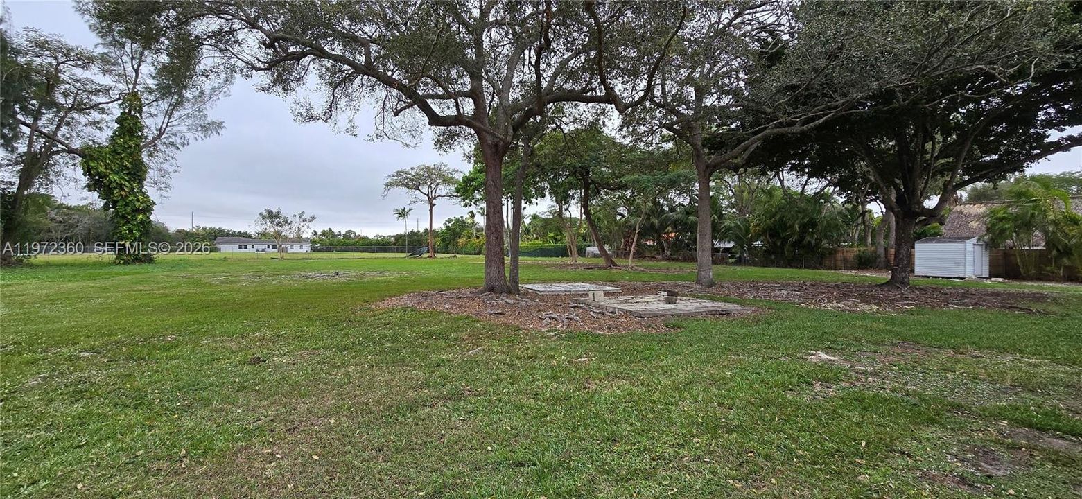 For Rent: $6,500 (4 beds, 2 baths, 2407 Square Feet)