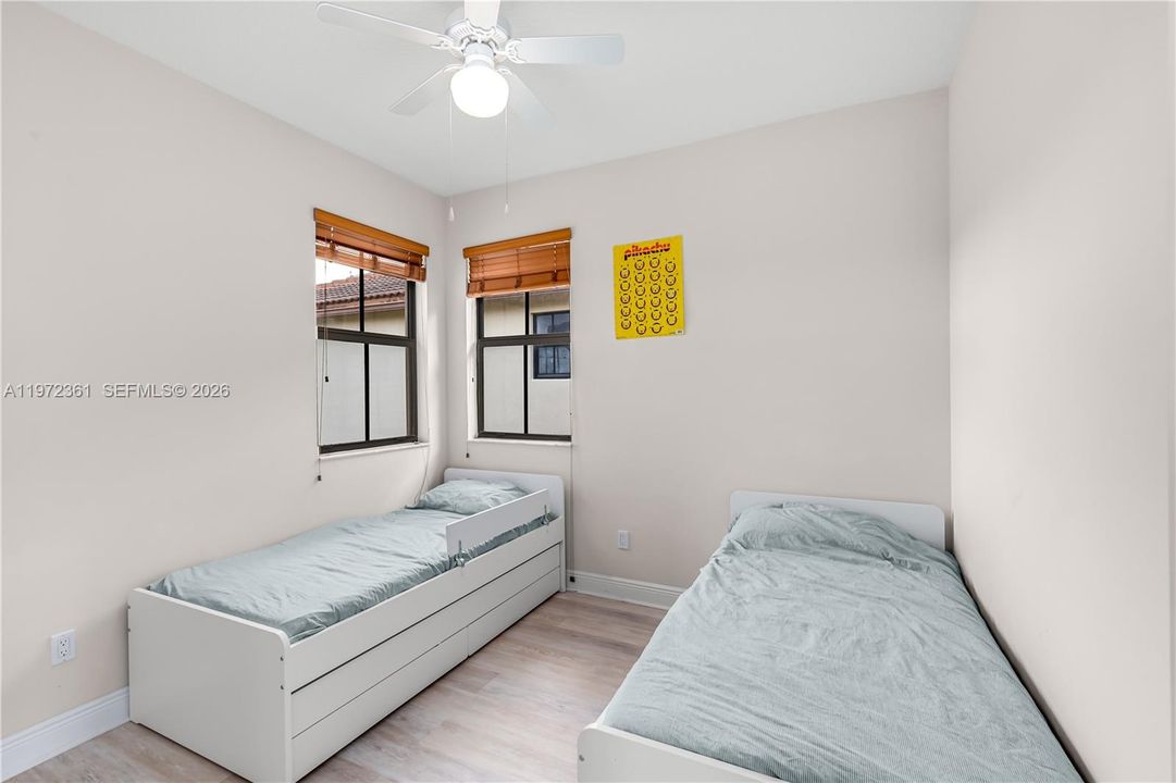 En Renta: $4,950 (3 camas, 2 baños, 1654 Pies cuadrados)
