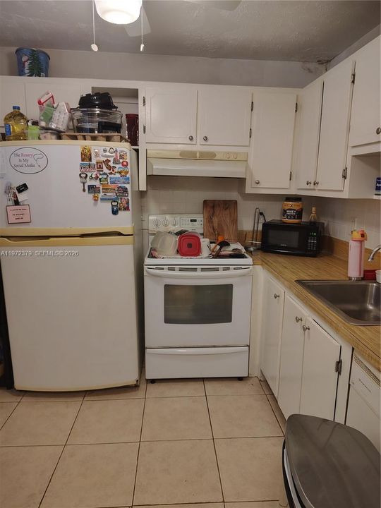 En Venta: $115,000 (1 camas, 1 baños, 925 Pies cuadrados)