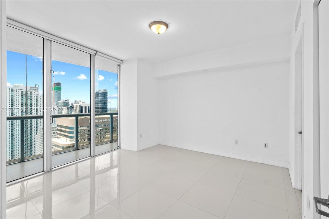 For Sale: $994,000 (2 beds, 2 baths, 1450 Square Feet)