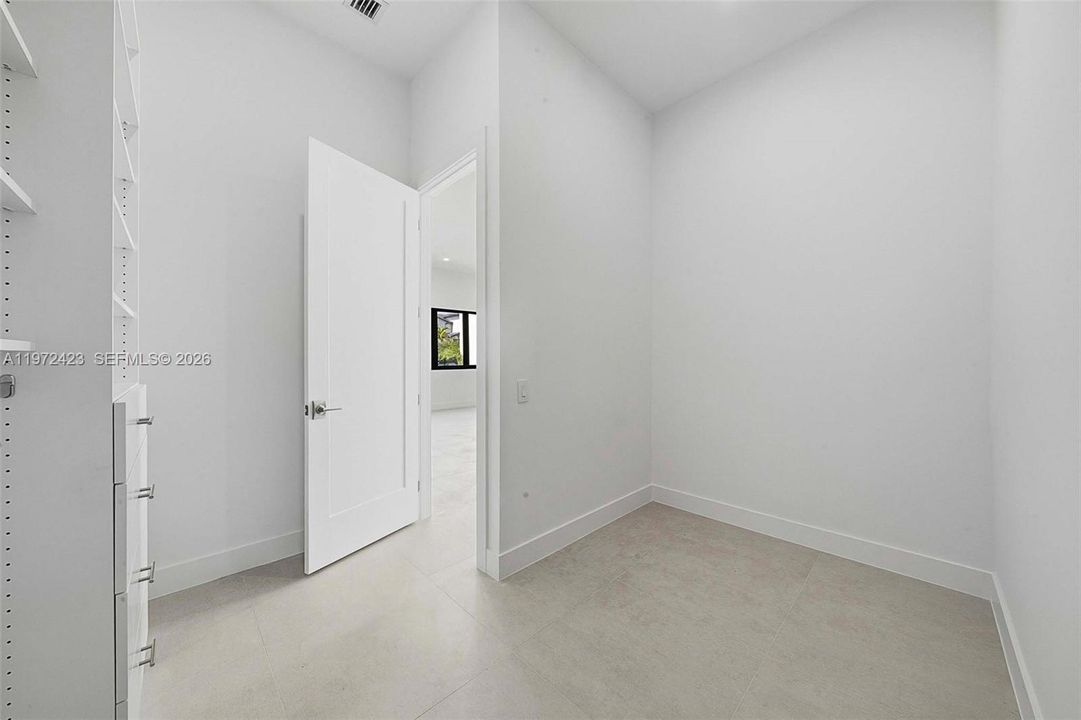 В аренду: $14,000 (5 спален, 5 ванн, 0 Квадратных фут)