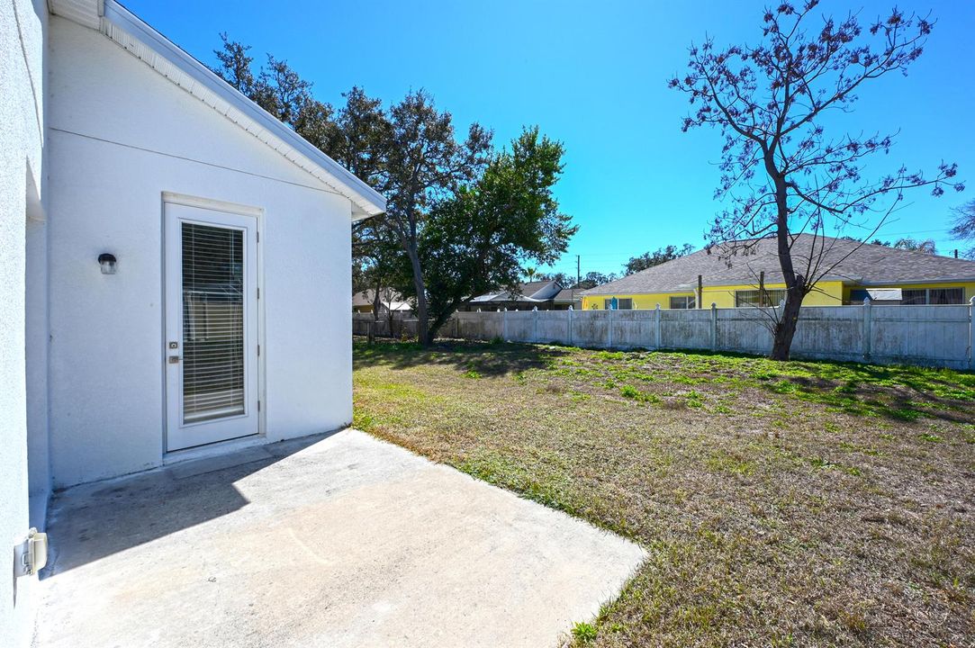 8452 Dorsey Street, Spring Hill,23