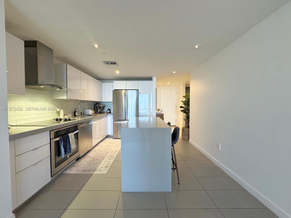 En Venta: $423,000 (1 camas, 1 baños, 857 Pies cuadrados)