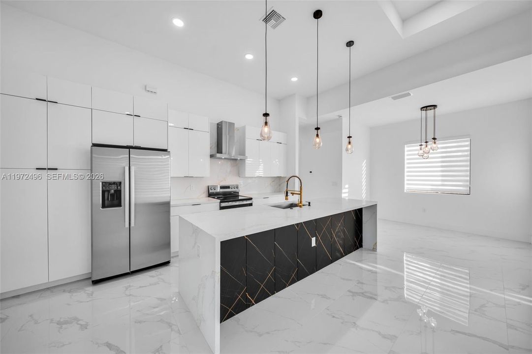 Activo con contrato: $359,000 (3 camas, 2 baños, 0 Pies cuadrados)