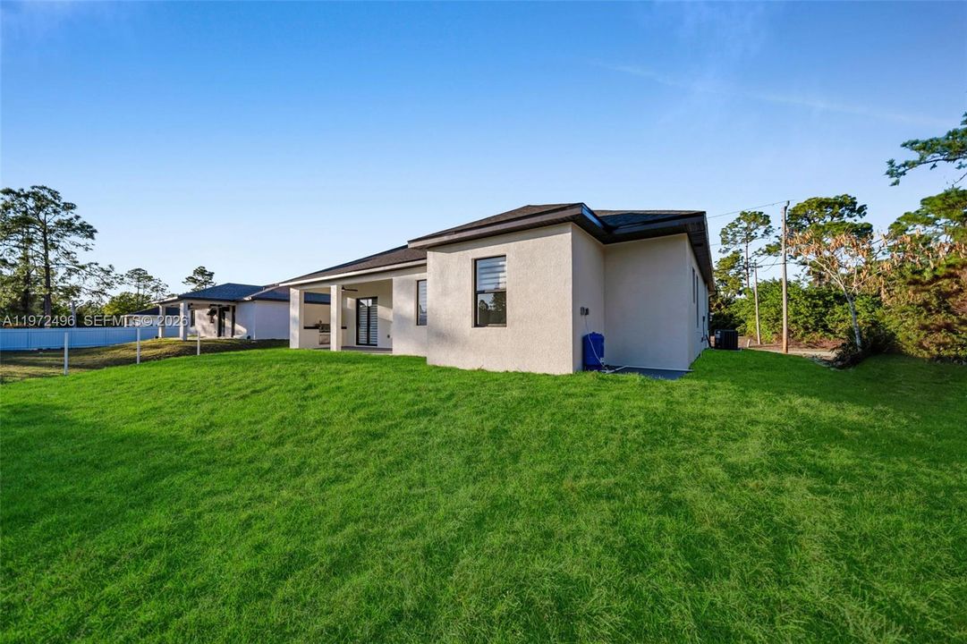 Activo con contrato: $359,000 (3 camas, 2 baños, 0 Pies cuadrados)
