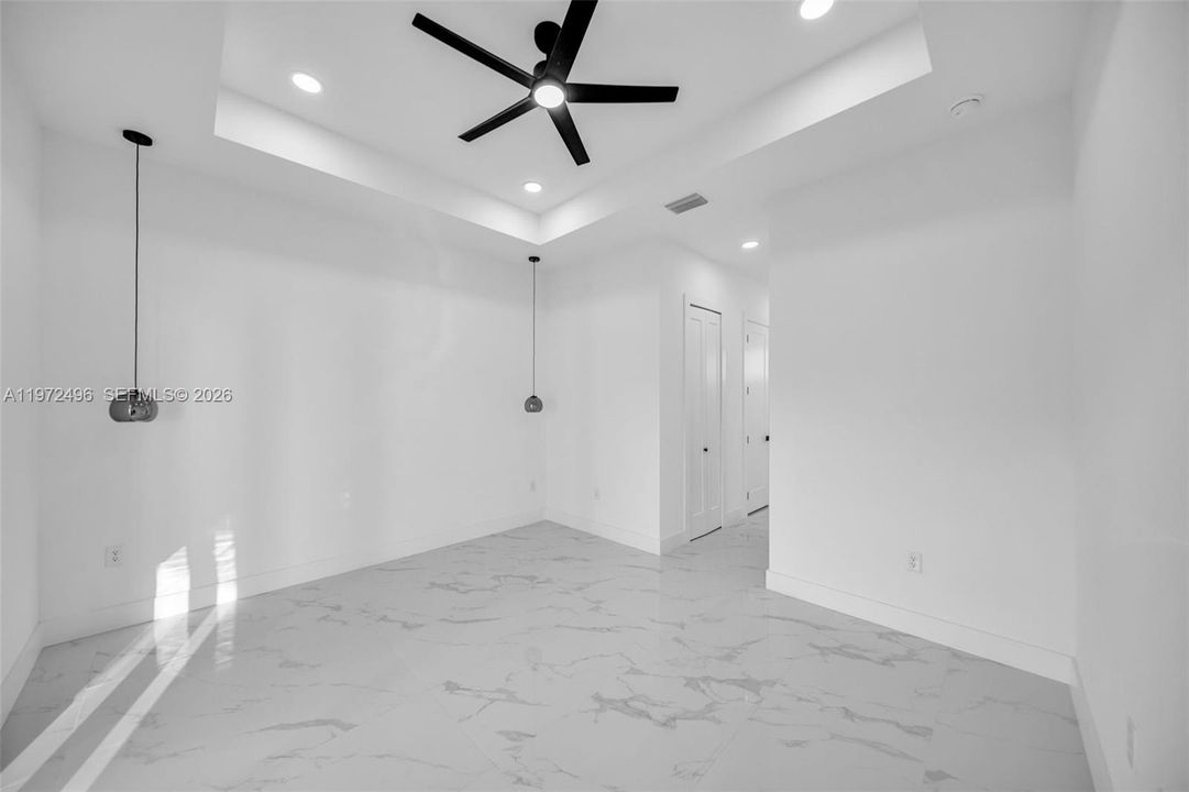 Activo con contrato: $359,000 (3 camas, 2 baños, 0 Pies cuadrados)