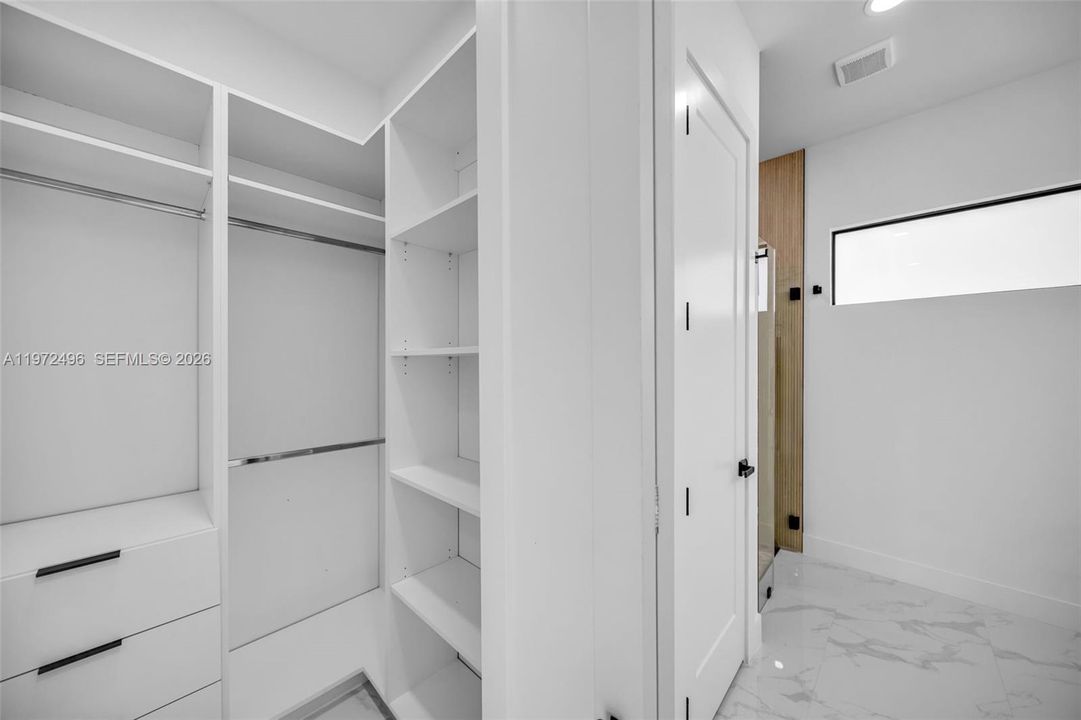 Activo con contrato: $359,000 (3 camas, 2 baños, 0 Pies cuadrados)