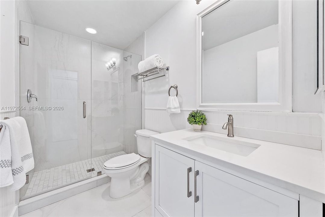 Recently Rented: $6,500 (4 beds, 3 baths, 2266 Square Feet)