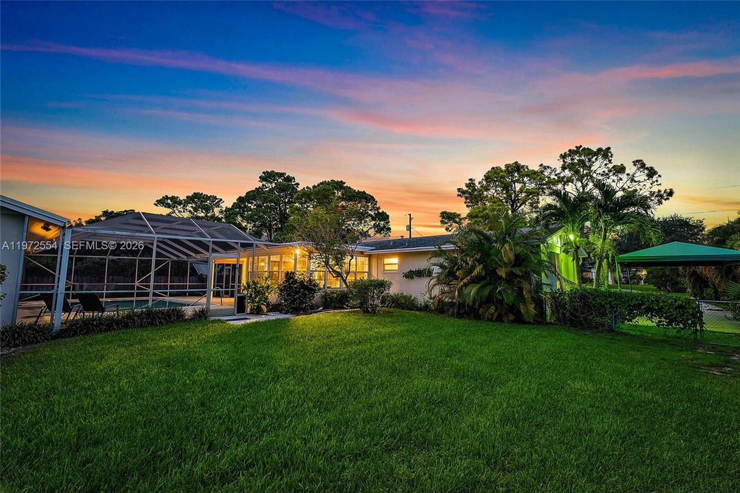 Recently Rented: $6,500 (4 beds, 3 baths, 2266 Square Feet)