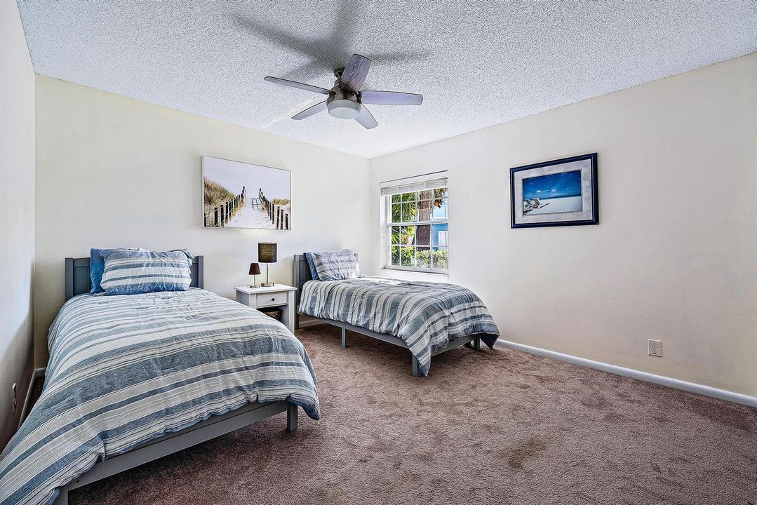 1528 Ocean Dunes Cir-13