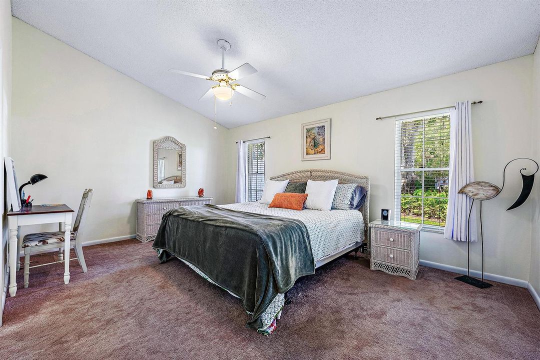 1528 Ocean Dunes Cir-2
