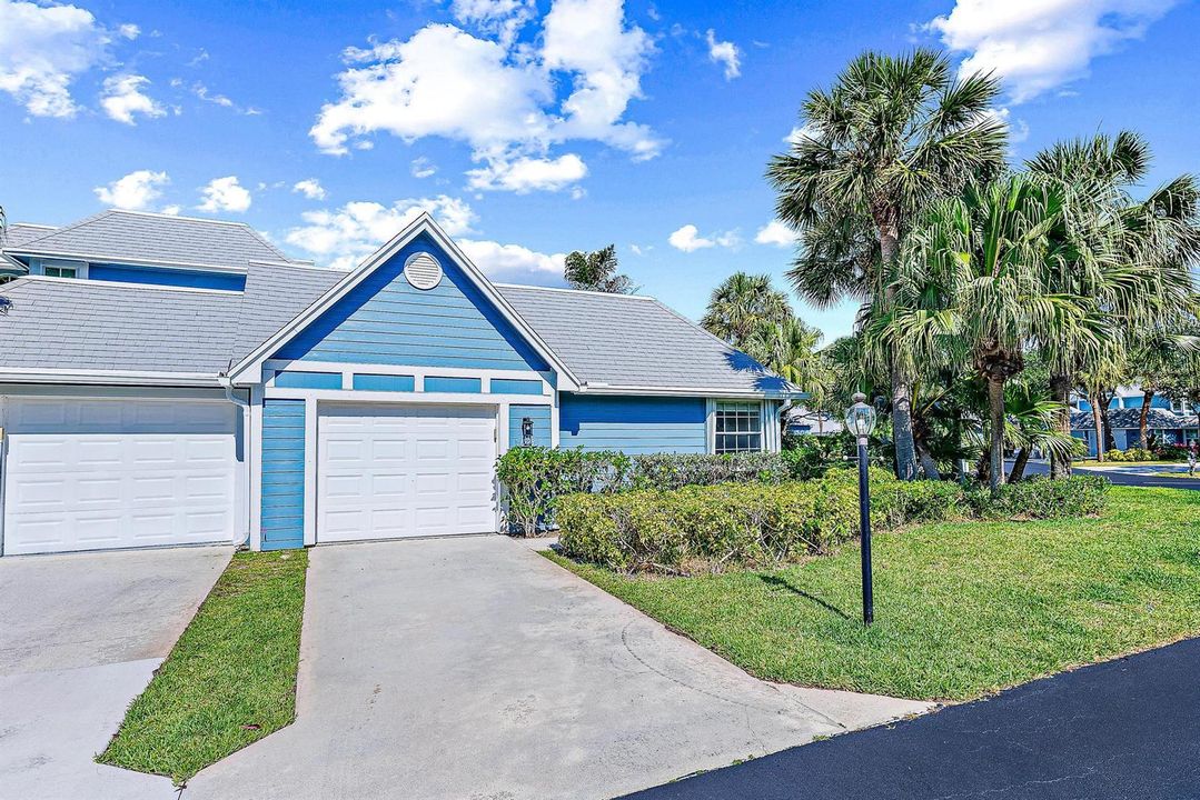 1528 Ocean Dunes Cir-20