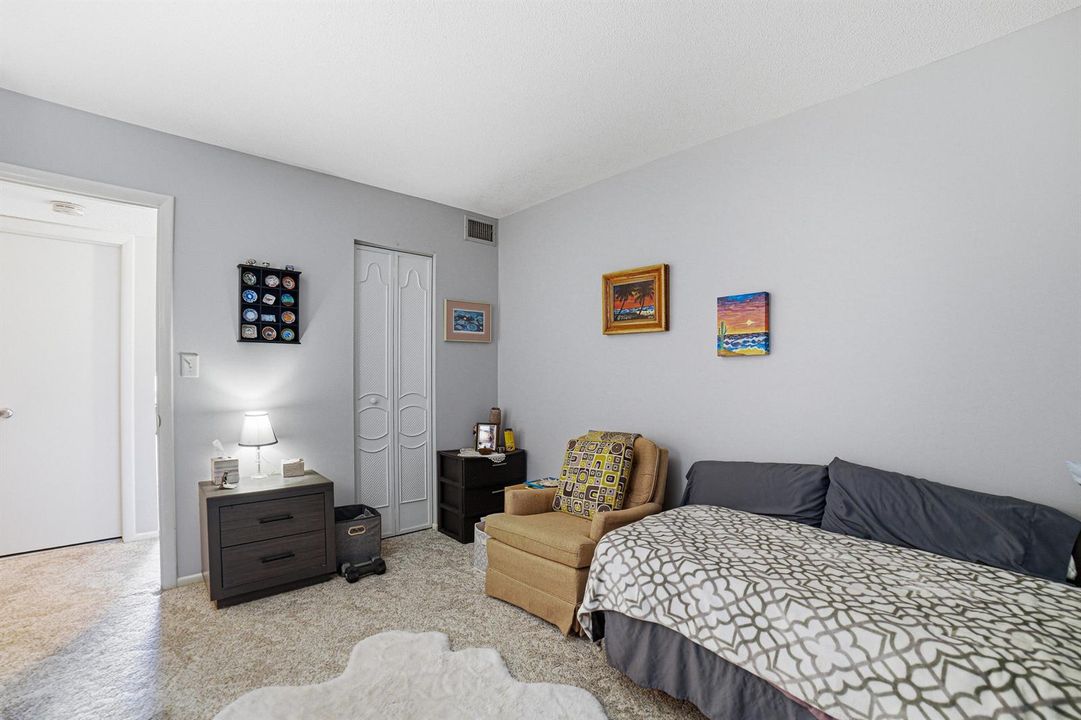 207-Bedroom2-B