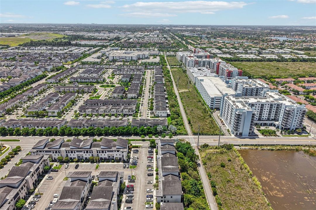 На продажу: $504,000 (3 спален, 2 ванн, 1425 Квадратных фут)