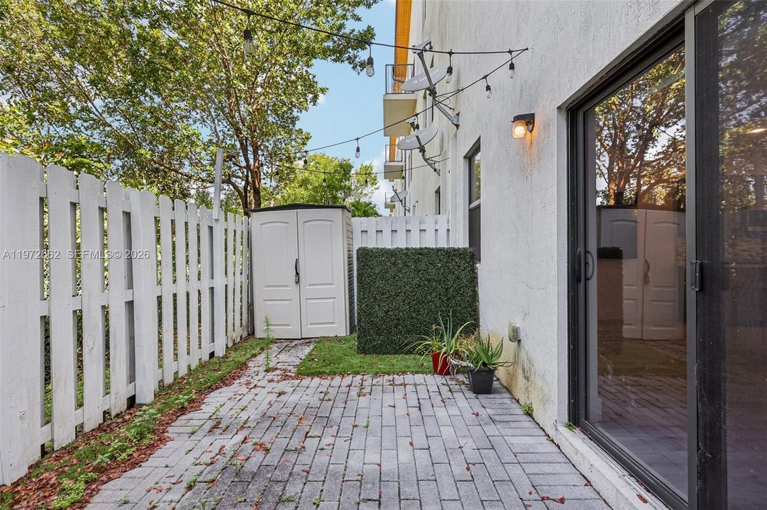 На продажу: $504,000 (3 спален, 2 ванн, 1425 Квадратных фут)
