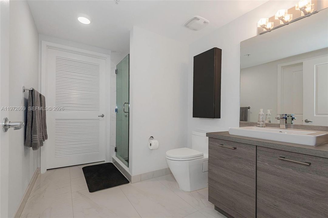 For Sale: $1,300,000 (3 beds, 3 baths, 1687 Square Feet)