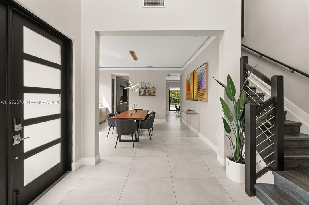 For Sale: $1,290,000 (5 beds, 4 baths, 3135 Square Feet)