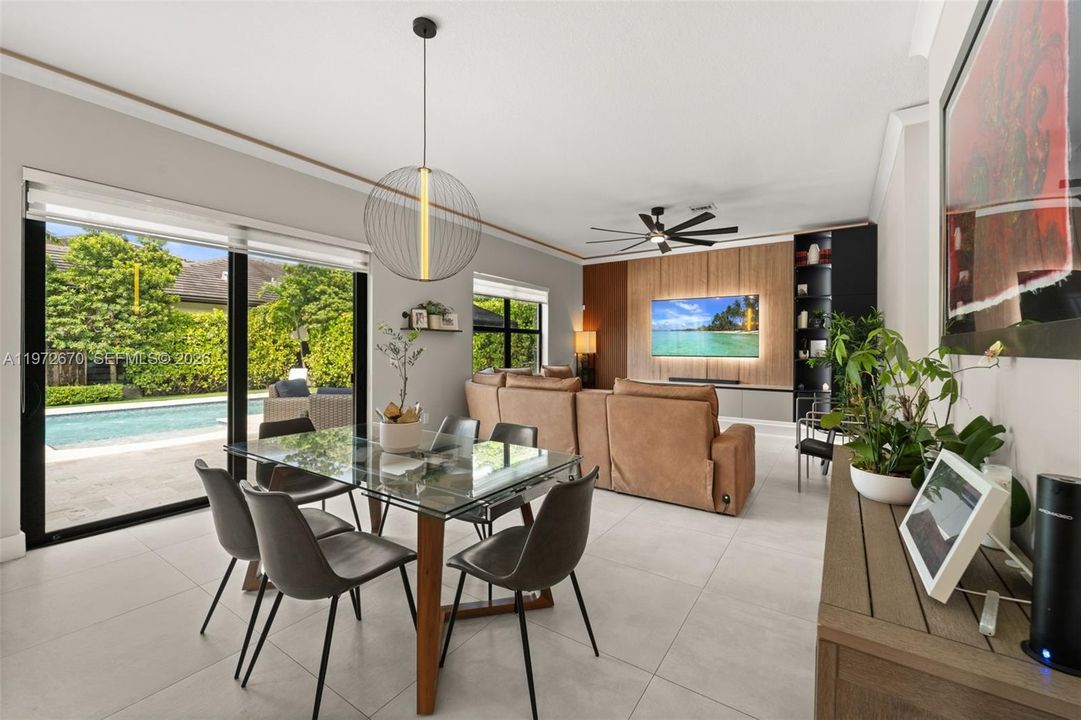 For Sale: $1,290,000 (5 beds, 4 baths, 3135 Square Feet)
