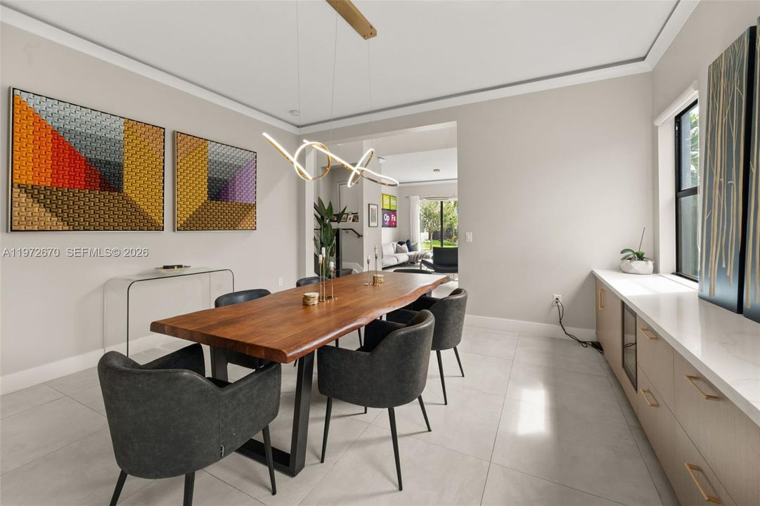 For Sale: $1,290,000 (5 beds, 4 baths, 3135 Square Feet)