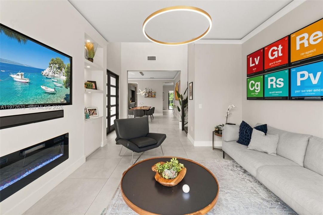For Sale: $1,290,000 (5 beds, 4 baths, 3135 Square Feet)