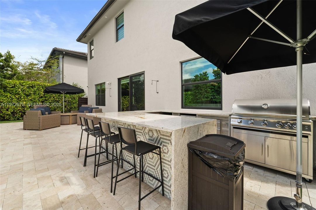 For Sale: $1,290,000 (5 beds, 4 baths, 3135 Square Feet)