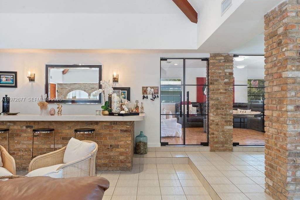 For Sale: $1,799,000 (6 beds, 4 baths, 4147 Square Feet)