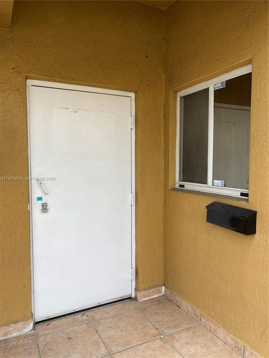 В аренду: $2,000 (0 спален, 0 ванн, 0 Квадратных фут)