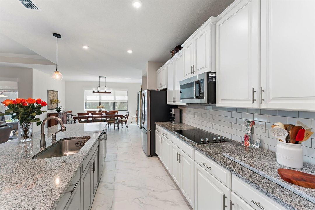 039-6291ArcadiaSquare-VeroBeach-SMALL