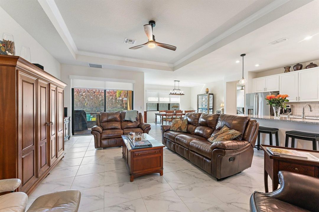 033-6291ArcadiaSquare-VeroBeach-SMALL