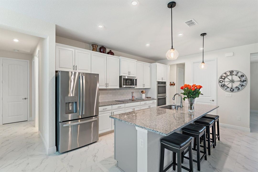 037-6291ArcadiaSquare-VeroBeach-SMALL