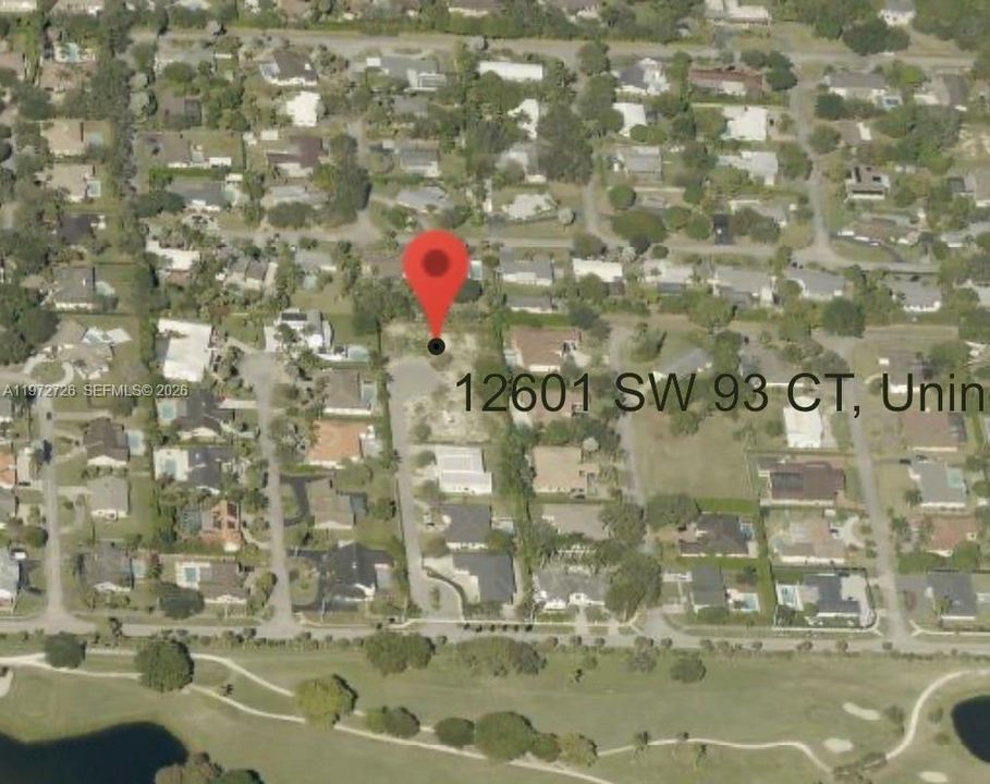 На продажу: $1,250,000 (0.42 acres)