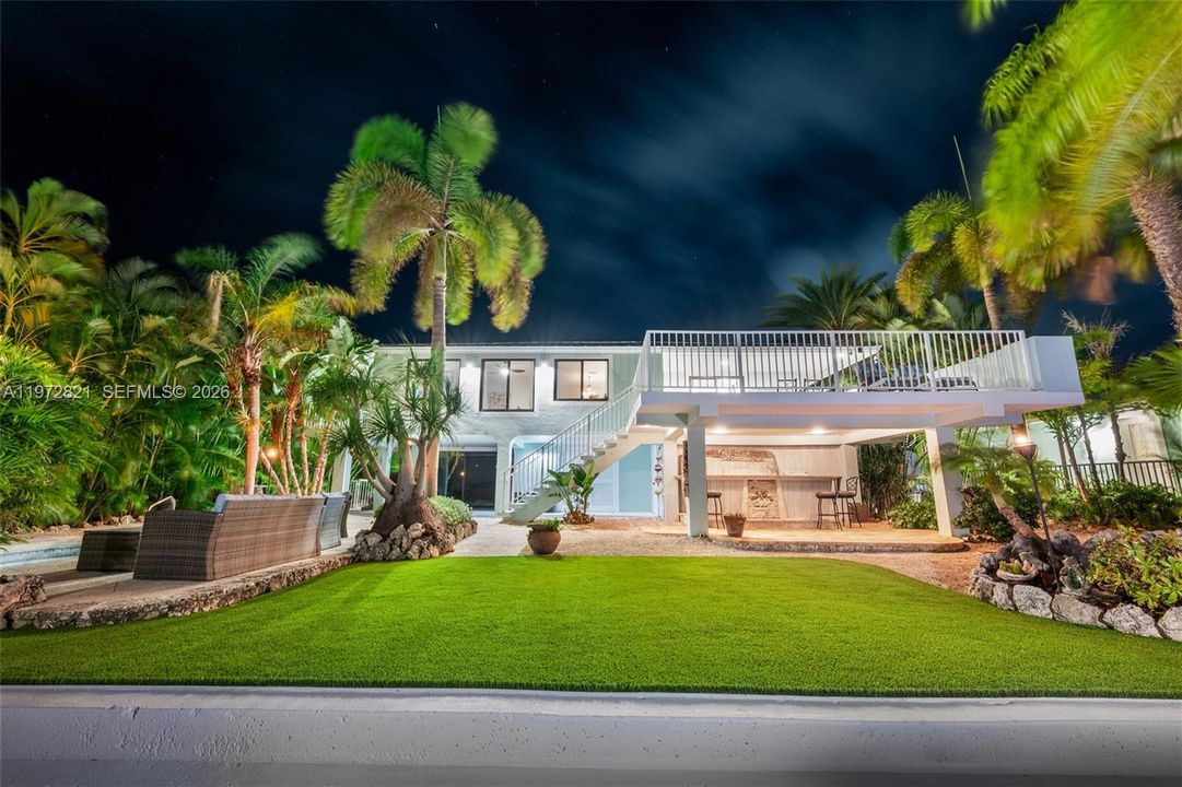 Vendido Recientemente: $2,350,000 (2 camas, 2 baños, 1584 Pies cuadrados)