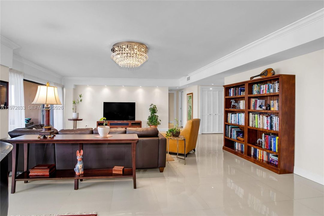 На продажу: $299,000 (2 спален, 3 ванн, 1950 Квадратных фут)