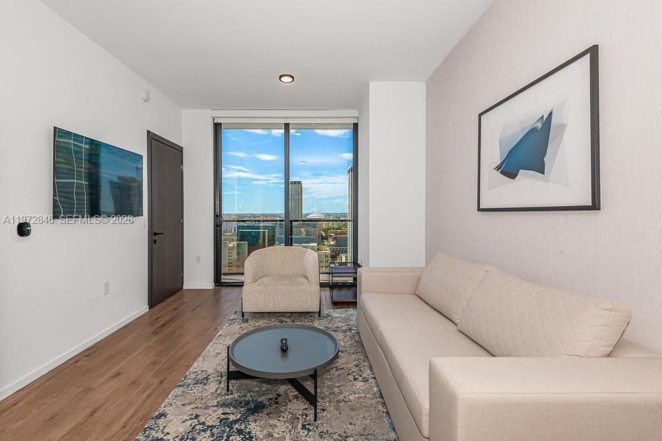 En Venta: $1,600,000 (3 camas, 3 baños, 1135 Pies cuadrados)