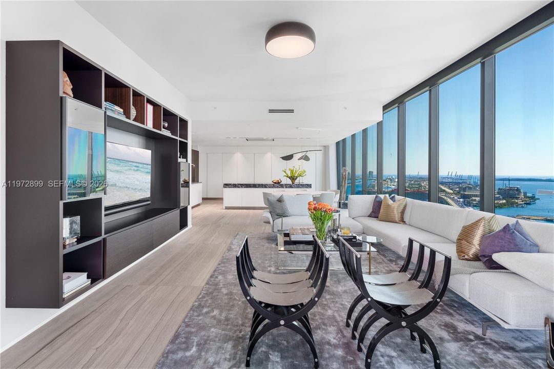 На продажу: $7,500,000 (4 спален, 5 ванн, 4600 Квадратных фут)