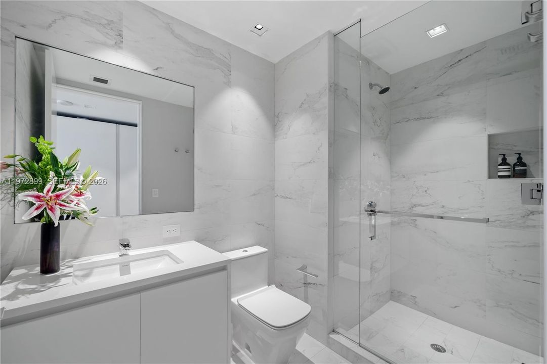 На продажу: $7,500,000 (4 спален, 5 ванн, 4600 Квадратных фут)