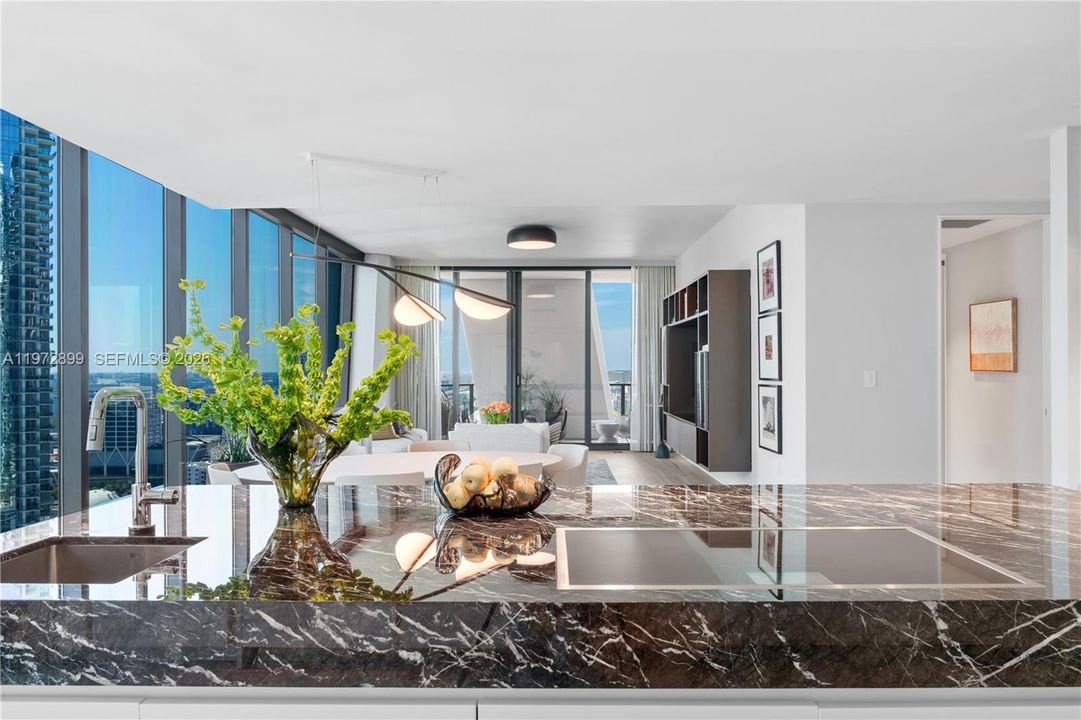 На продажу: $7,500,000 (4 спален, 5 ванн, 4600 Квадратных фут)