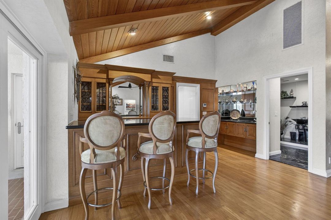 Living Room Bar