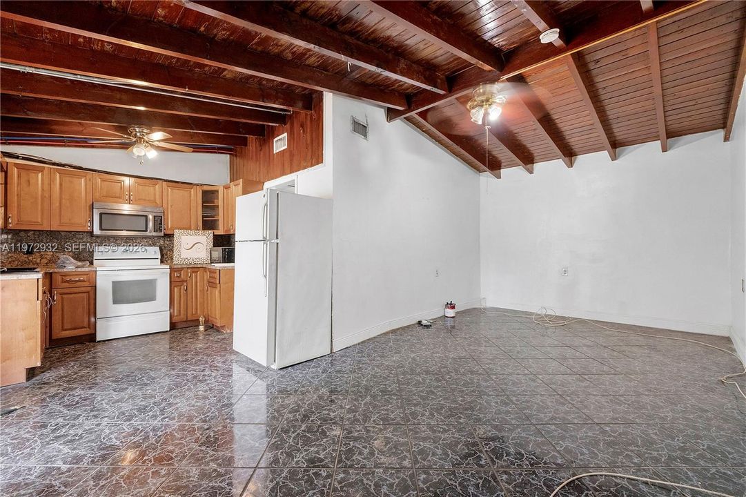 En Venta: $645,000 (0 camas, 0 baños, 2670 Pies cuadrados)