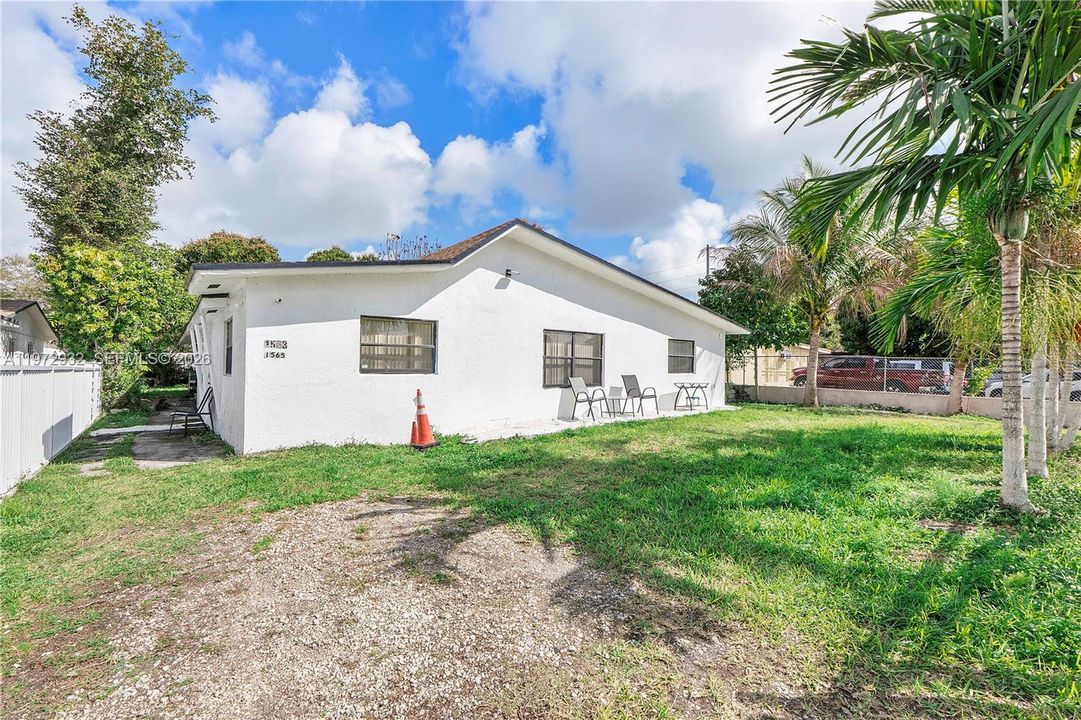 En Venta: $645,000 (0 camas, 0 baños, 2670 Pies cuadrados)