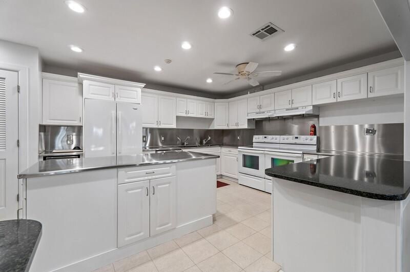 kitchen - club