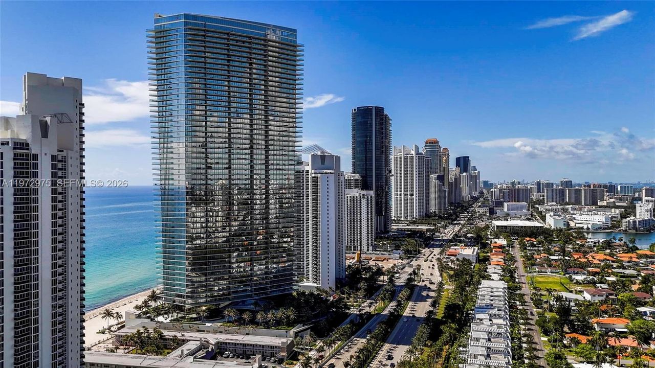 En Venta: $3,500,000 (2 camas, 2 baños, 1634 Pies cuadrados)