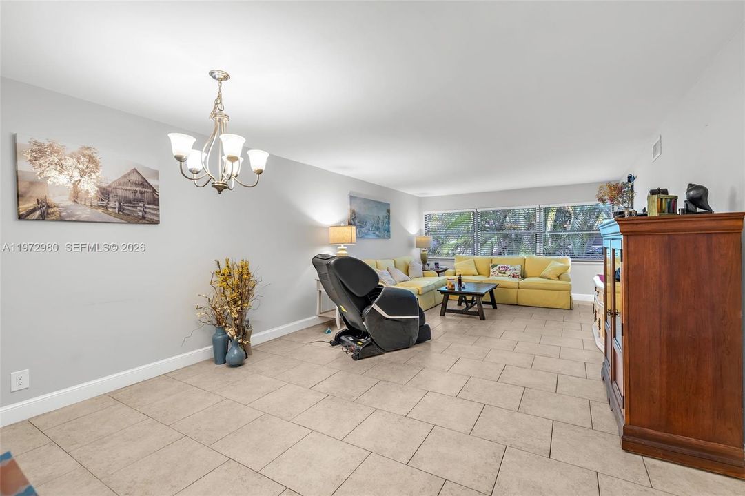 En Renta: $2,350 (2 camas, 2 baños, 1120 Pies cuadrados)